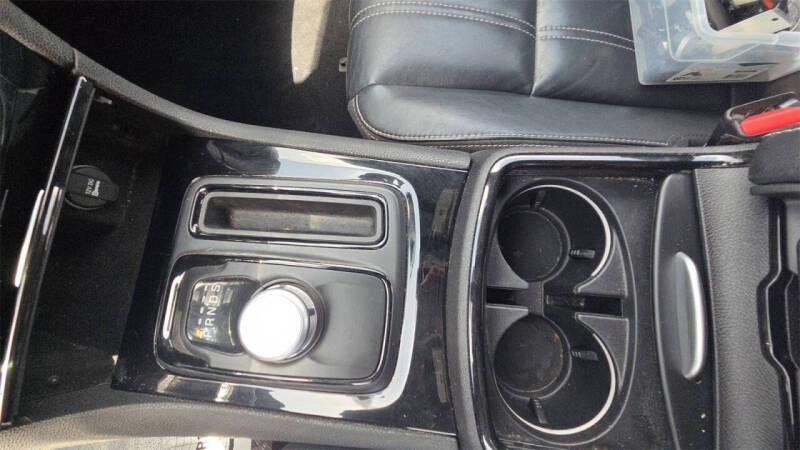 2021 Chrysler 300 S V6