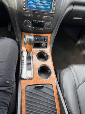 2011 Buick Enclave CXL-2