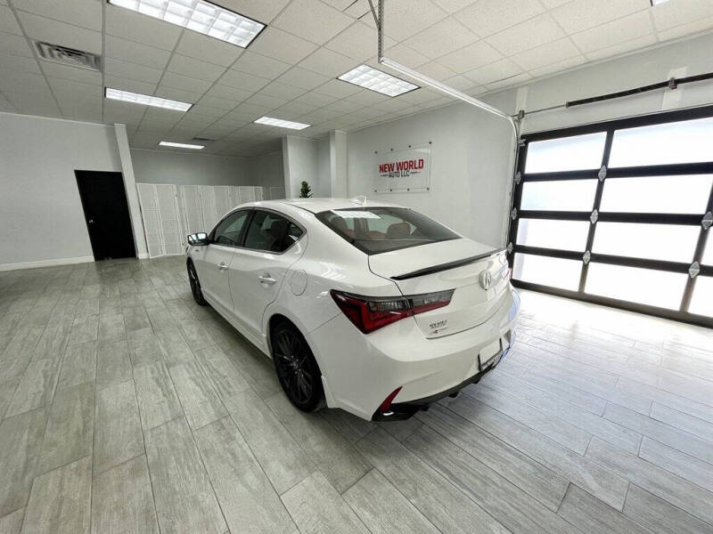 2022 Acura ILX w/Tech w/A-SPEC