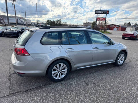2017 Volkswagen Golf SportWagen TSI S 4Motion