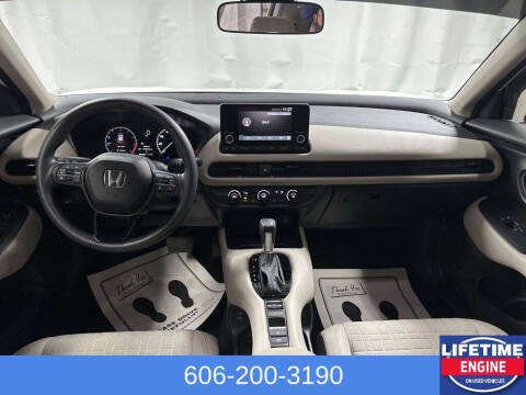 2025 Honda HR-V LX
