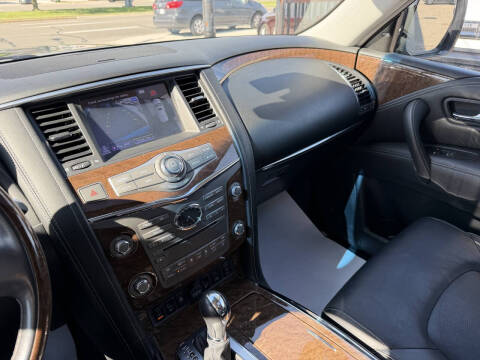 2017 Infiniti QX80 Limited