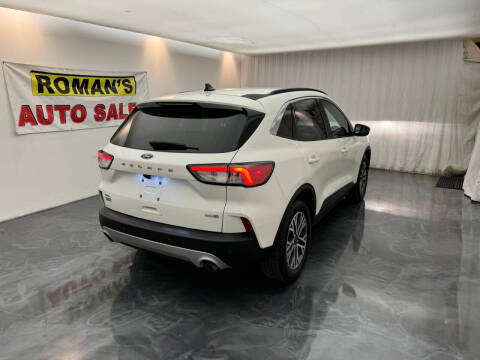 2020 Ford Escape SEL