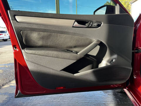 2015 Volkswagen Passat 1.8T Limited Edition