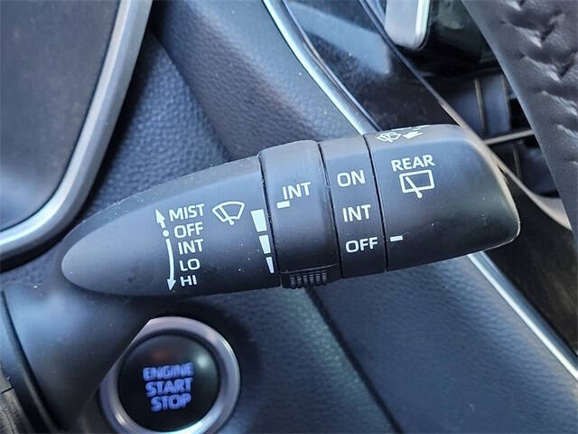 2022 Toyota Corolla Hatchback XSE