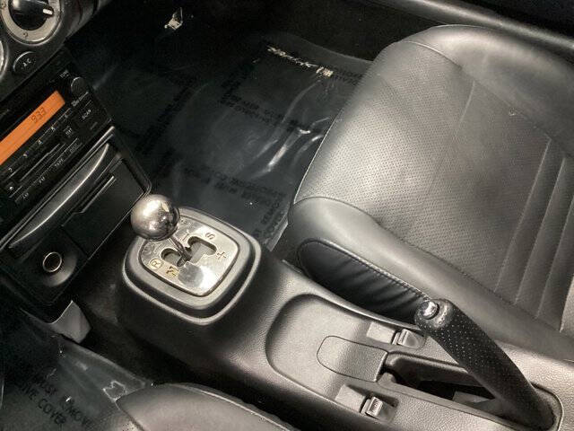 2003 Toyota MR2 Spyder