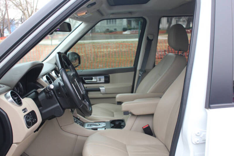 2016 Land Rover LR4 HSE