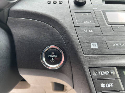 2011 Toyota Prius Three