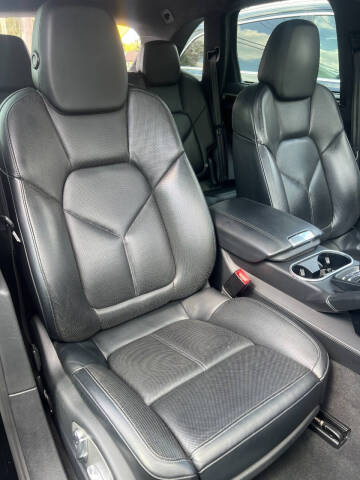 2012 Porsche Cayenne Turbo