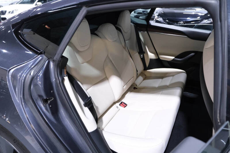 2021 Tesla Model S Long Range