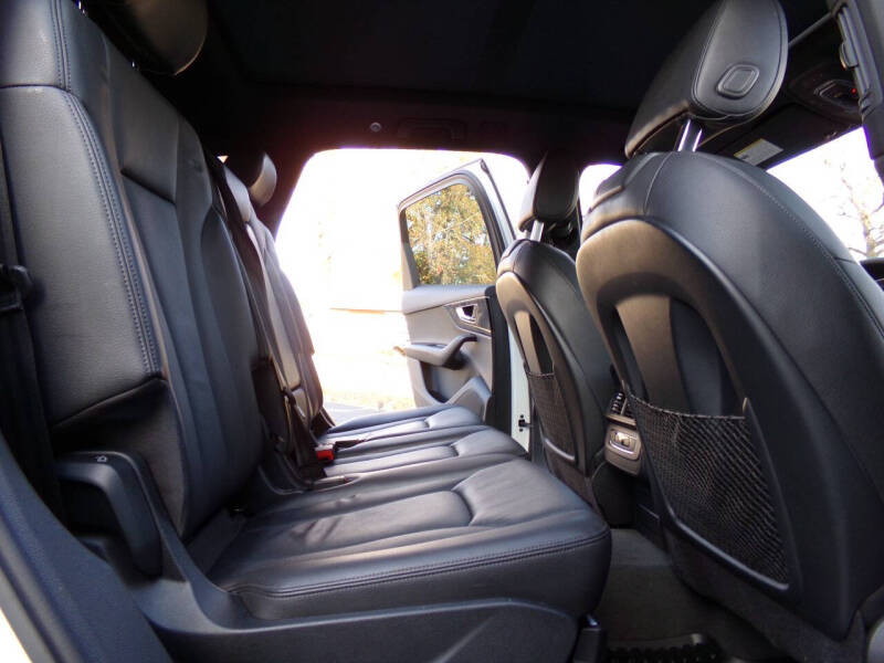 2017 Audi Q7 2.0T quattro Premium Plus