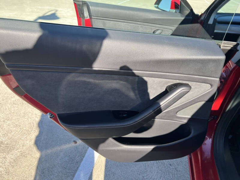 2018 Tesla Model 3 Mid Range