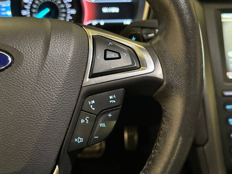 2016 Ford Fusion Titanium