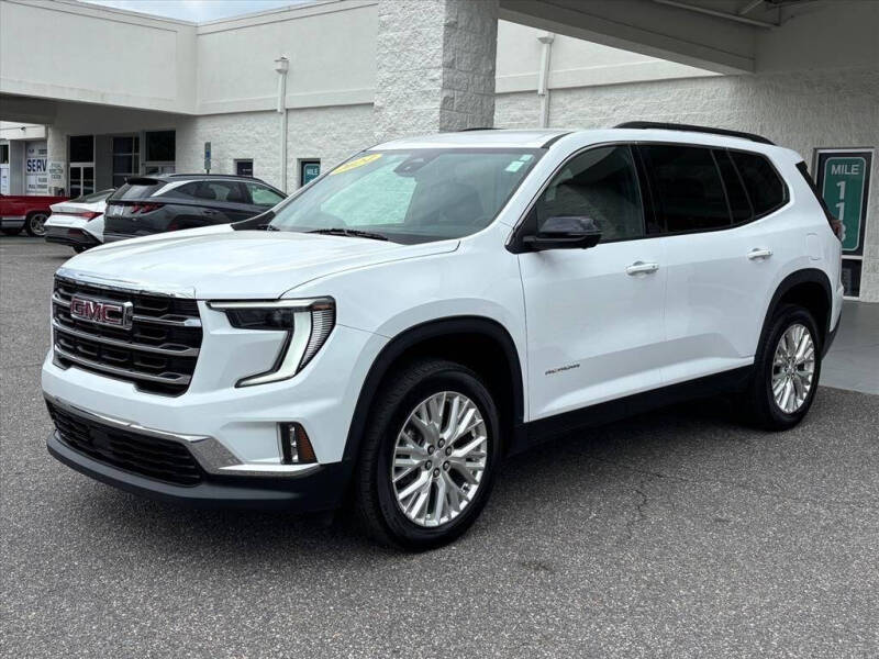 2024 GMC Acadia Elevation