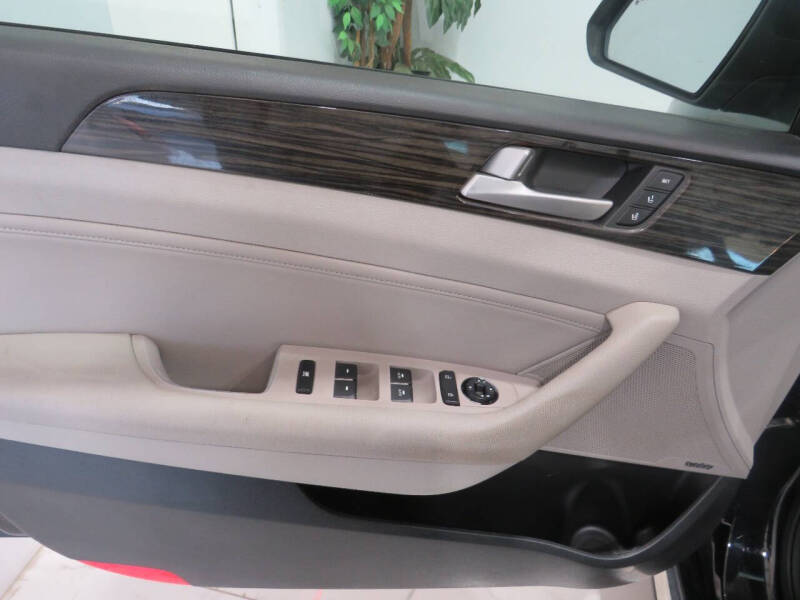 2016 Hyundai Sonata Limited