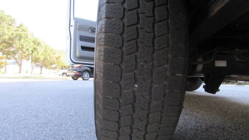 2013 Ford E-Series E-350 SD