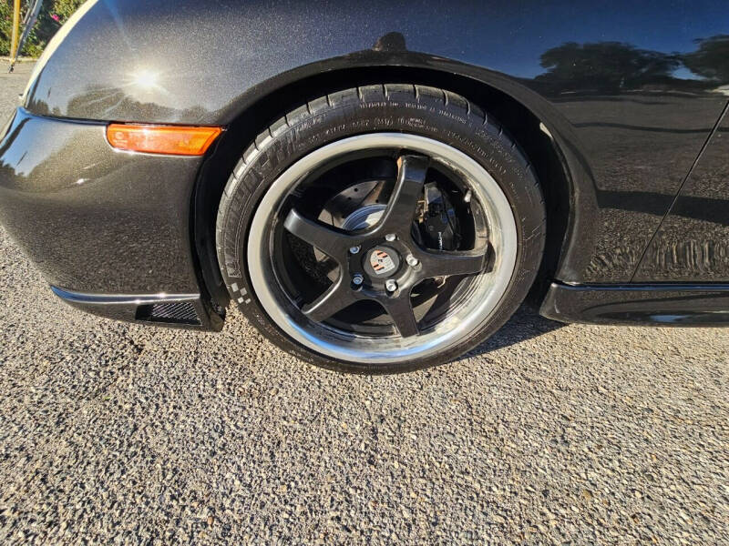 2001 Porsche 911 Carrera