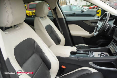 2018 Jaguar F-PACE S