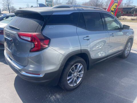 2023 GMC Terrain SLT