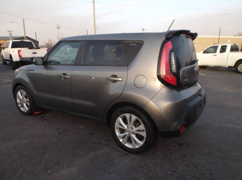 2015 Kia Soul +