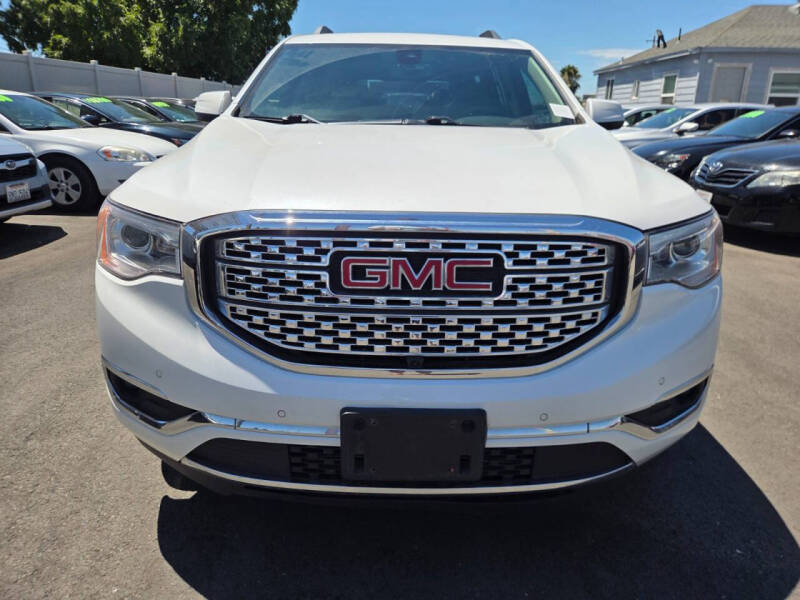 2018 GMC Acadia Denali