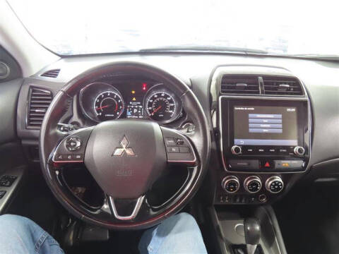 2020 Mitsubishi Outlander Sport SE