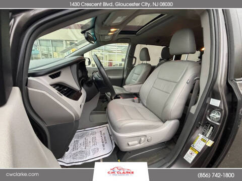 2015 Toyota Sienna