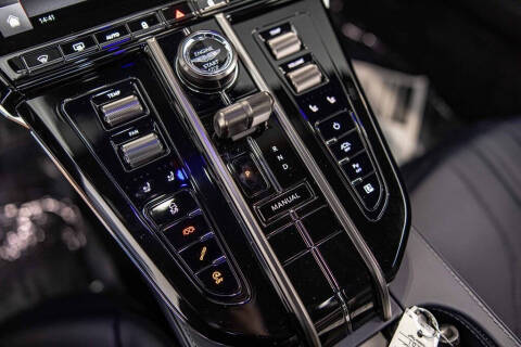 2026 Aston Martin Vantage