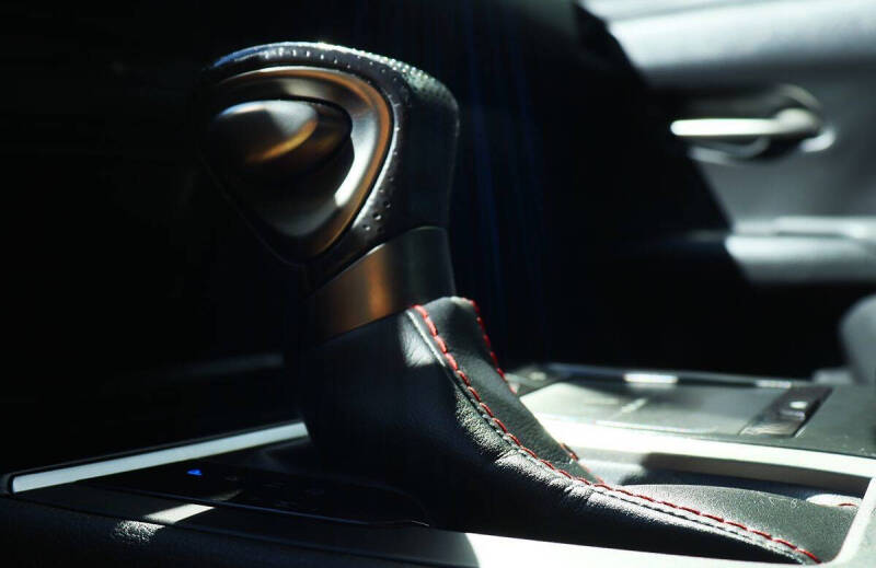 2019 Lexus UX 200 F SPORT