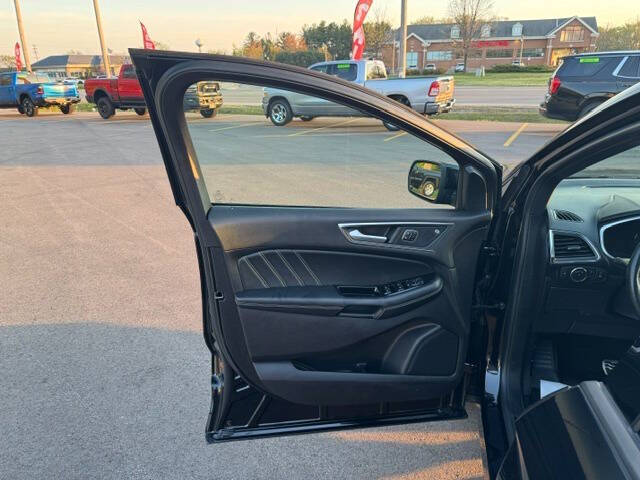 2019 Ford Edge ST