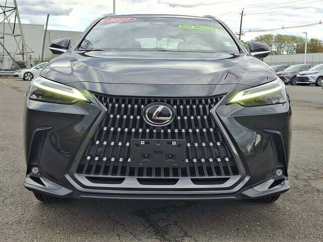 2022 Lexus NX 450h+