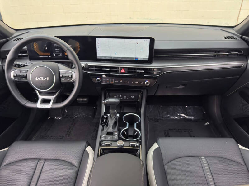 2026 Kia K5