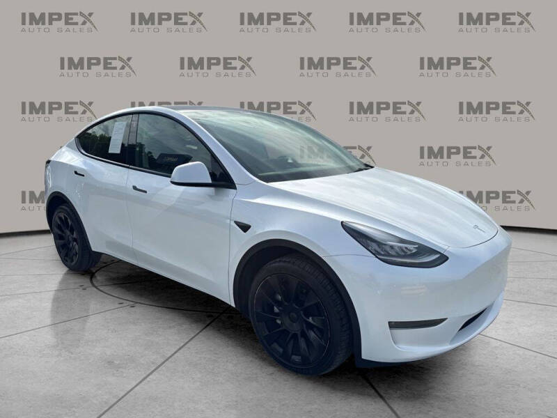 2023 Tesla Model Y Long Range
