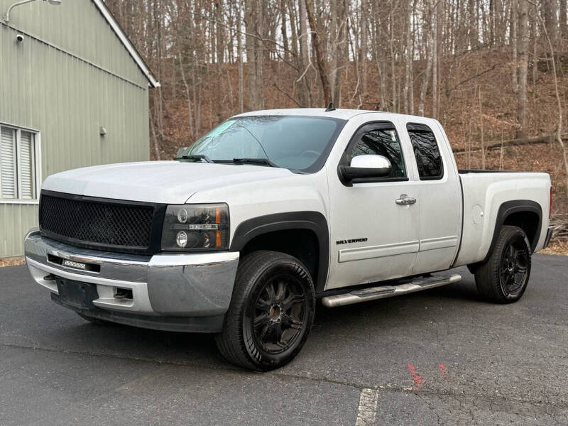 2013 Chevrolet Silverado 1500 for sale at Pro Auto Select in Fredericksburg VA