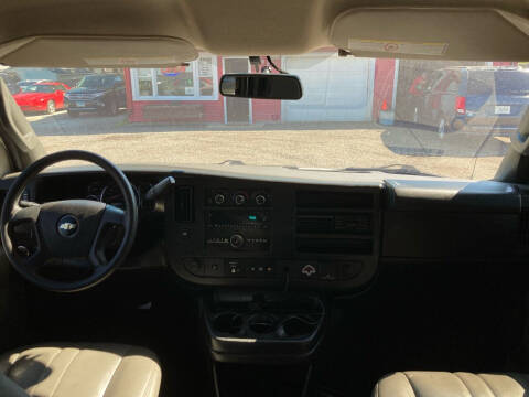 2019 Chevrolet Express 2500