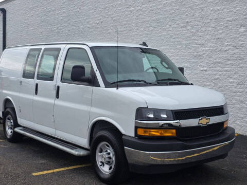 2025 Chevrolet Express 2500