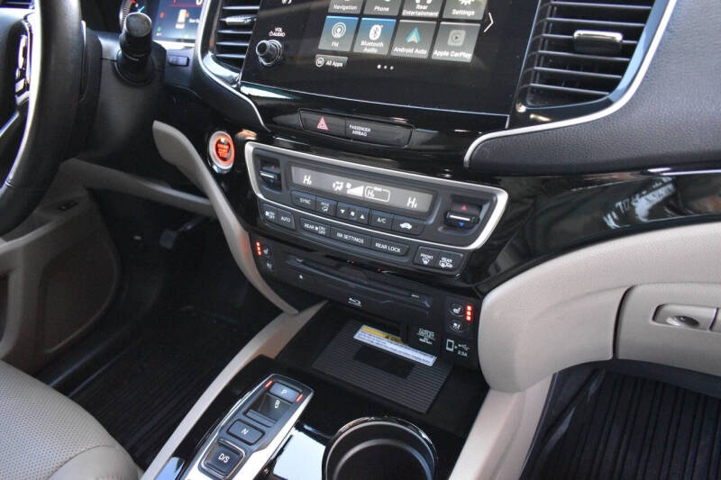 2020 Honda Pilot Elite