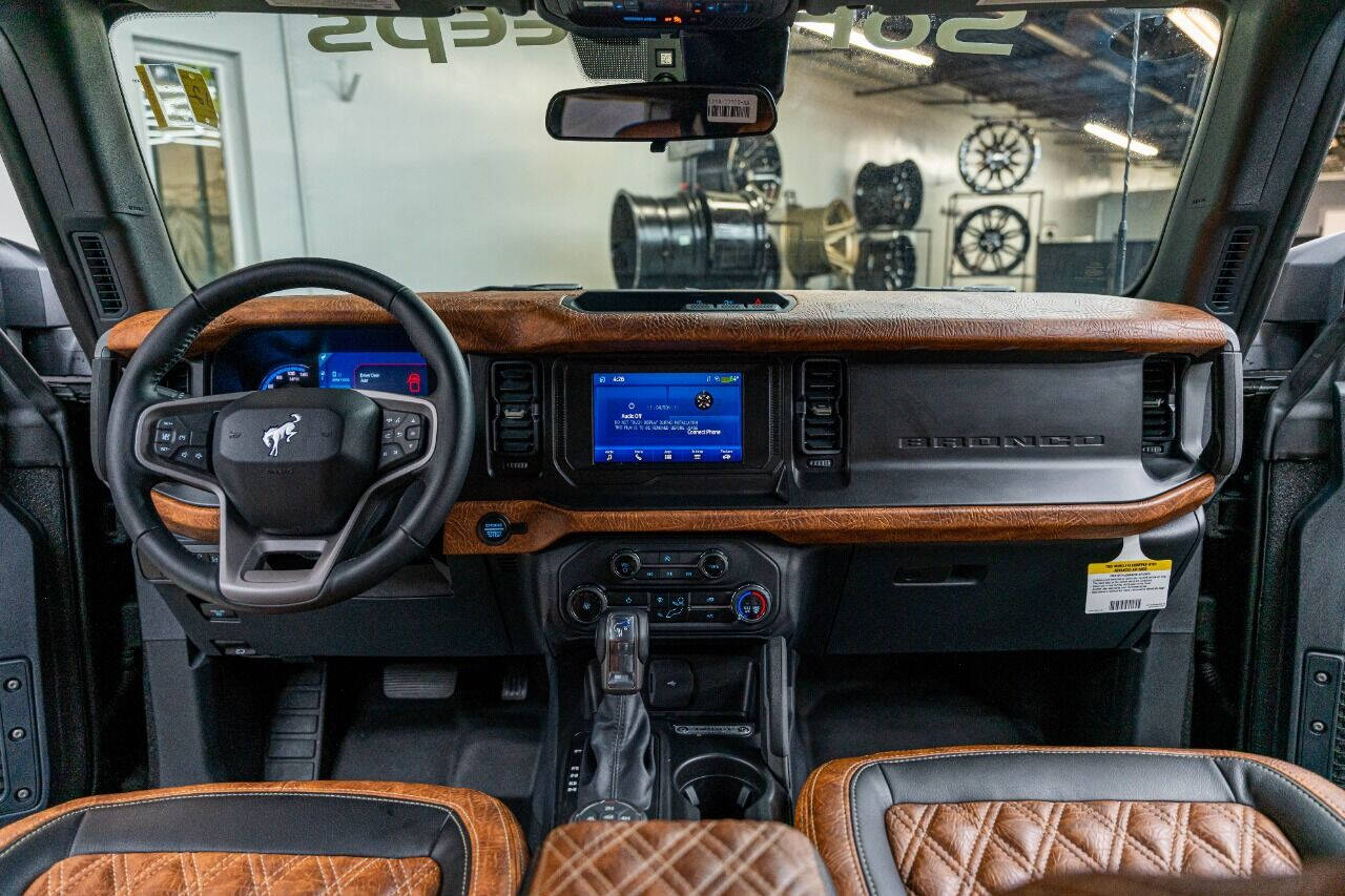 2023 FORD Bronco SUV / Crossover - $79,999