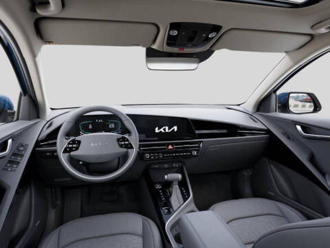 2025 Kia Niro SX