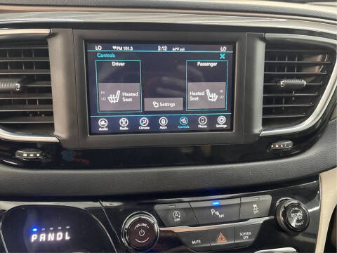 2018 Chrysler Pacifica Touring L