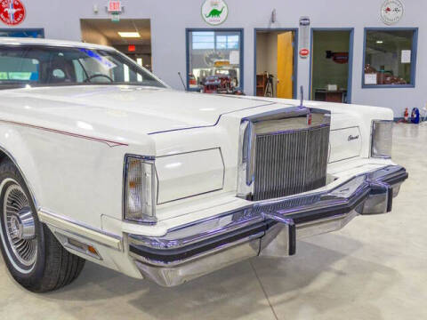 1977 Lincoln Mark V