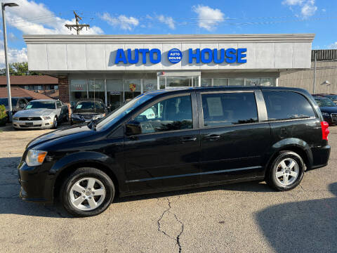 2011 Dodge Grand Caravan for sale at Auto House Motors - Downers Grove in Downers Grove IL