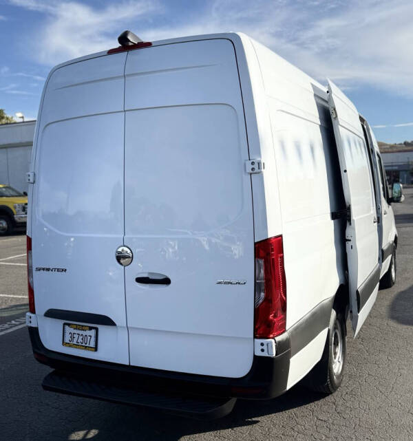 2021 Freightliner Sprinter 2500