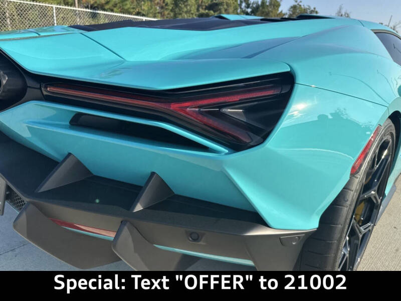 2024 Lamborghini Revuelto