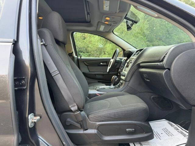 2016 GMC Acadia SLE-2