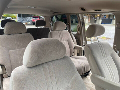 2000 Toyota Sienna LE