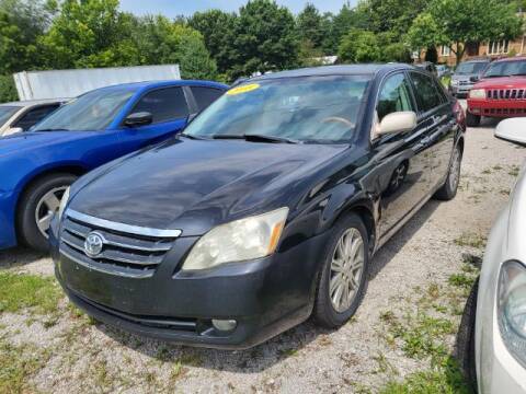 2005 Toyota Avalon for sale at Tates Creek Motors KY in Nicholasville KY