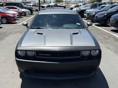 2014 Dodge Challenger SXT