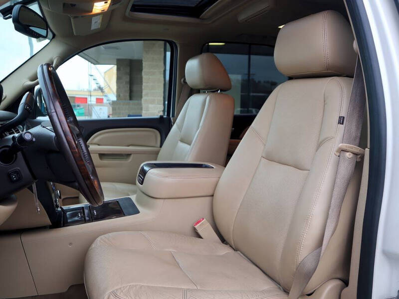 2011 GMC Yukon Denali