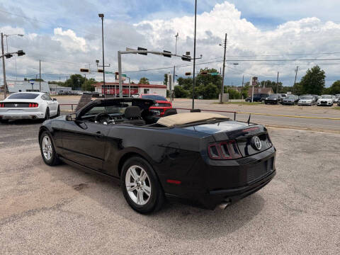 2014 Ford Mustang V6